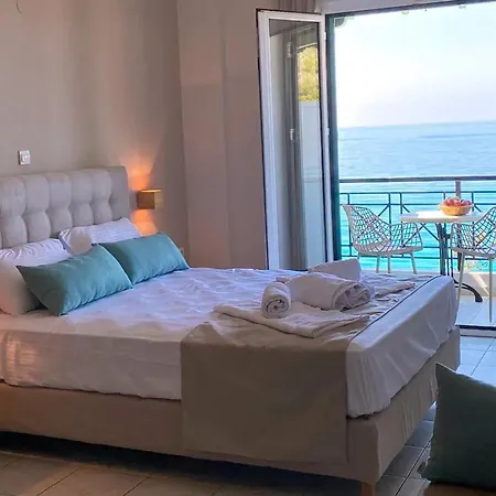 Sunset Premium 8 Áyios Nikítas