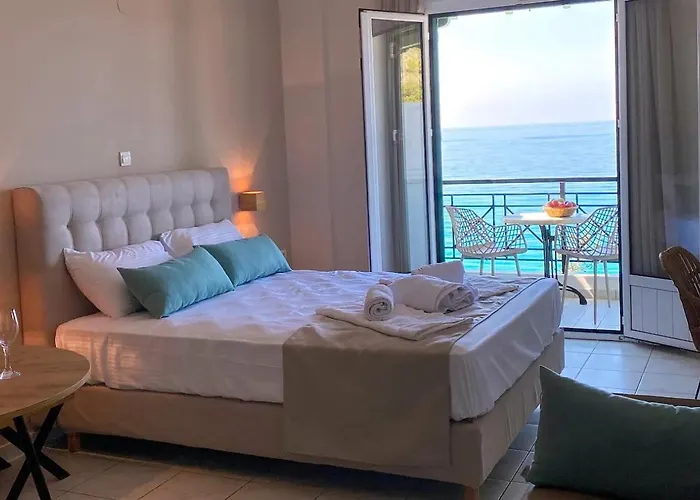 Sunset Premium 8 Lefkáda